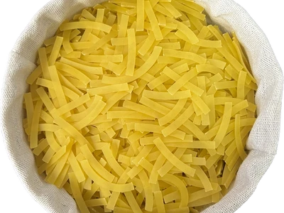 wide noodles - nouilles